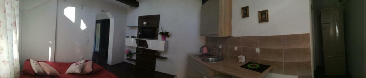 Apartments Jurasic 오굴린 외부 사진