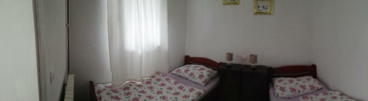 Apartments Jurasic 오굴린 외부 사진